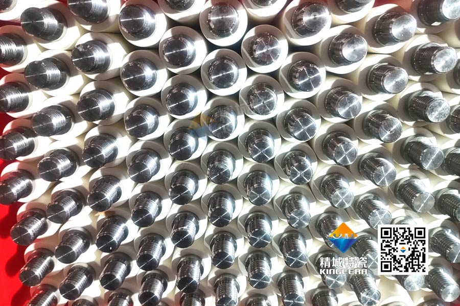 离别金属污染与断裂：纯陶瓷棒钉助力锂电砂磨机棒钉优化升级