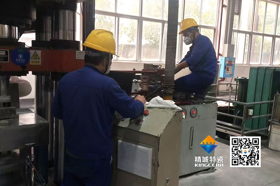 以厂为家，勇于继续：魏科班组自主刷新压机纪实